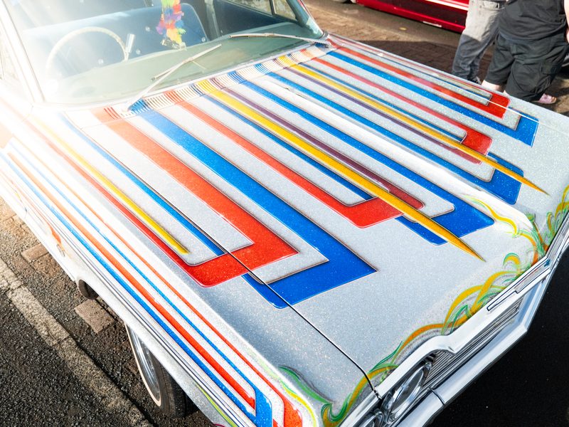 Pinstripe detail on classic car hood
